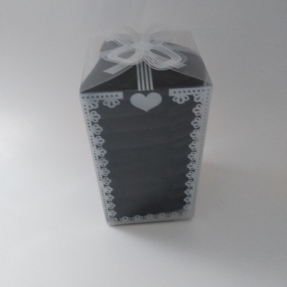Triangle Sponges Gift Box 10 Pack Black